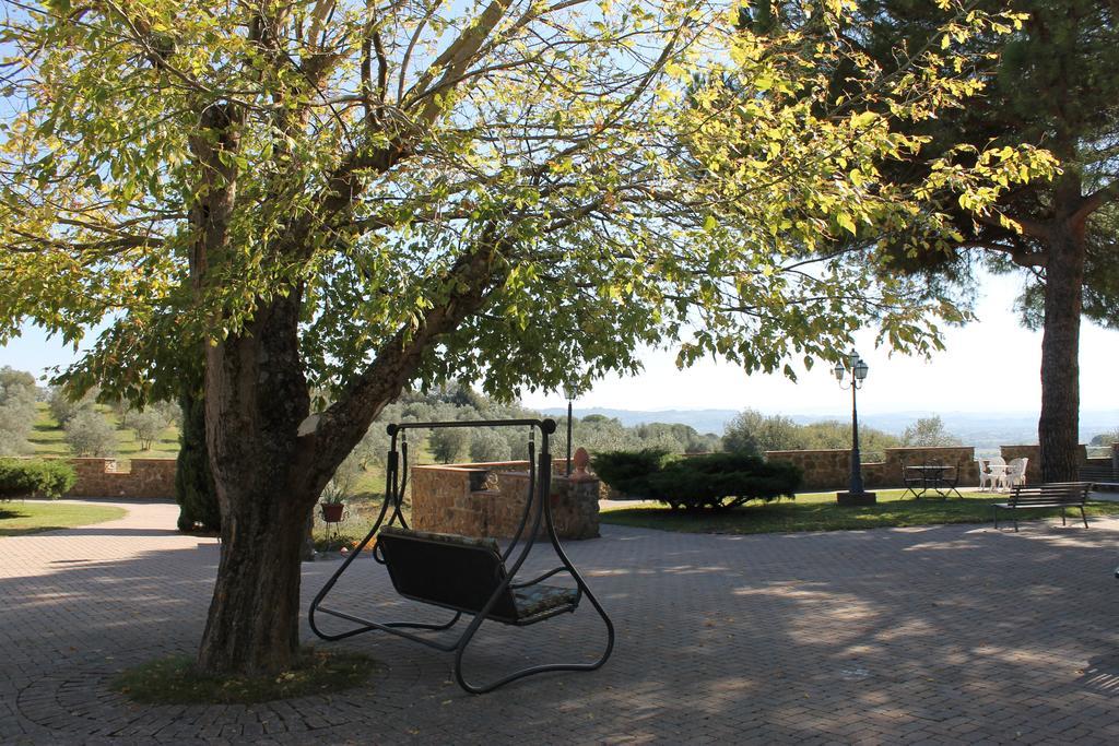 Вилла Il Borgo Di Montereggi Limite Экстерьер фото